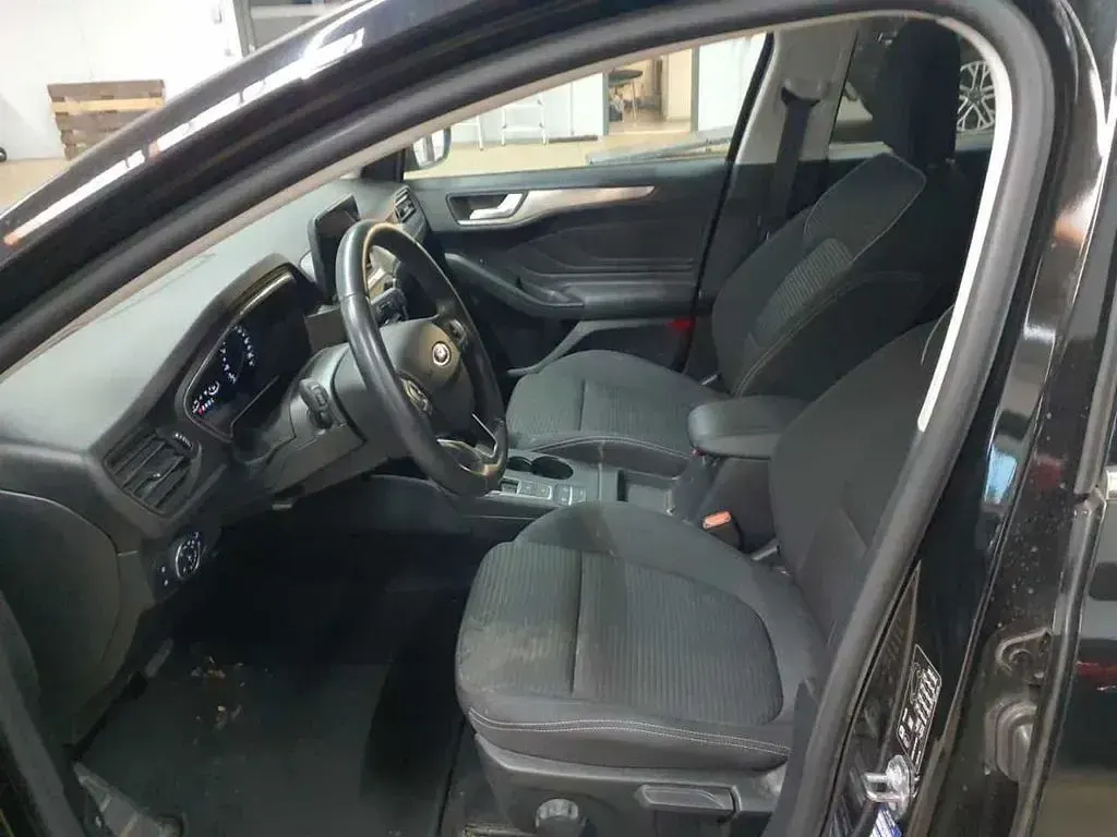 Gebraucht Ford Focus Titanium 150 PS (110 kW) 2020 Schwarz Limousine