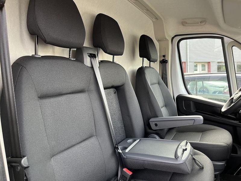 Gebraucht Fiat Ducato 140 PS (102 kW) 2024 Weiss Van