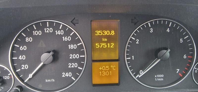 Gebraucht Mercedes A160 Elegance 95 PS (69 kW) 2009 Beige Limousine