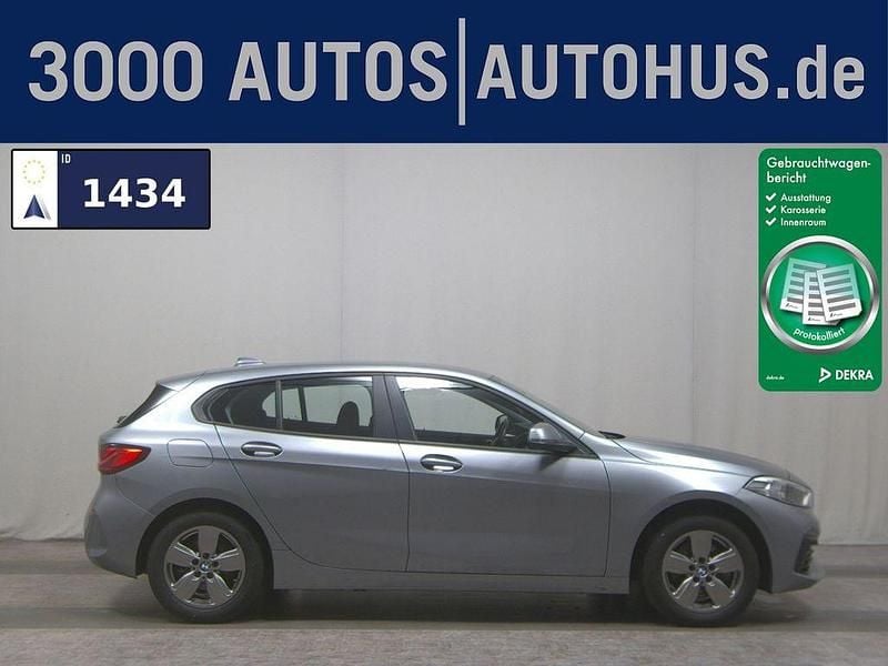 Grau Gebraucht 2022 BMW 116 Advantage Kleinwagen | 17.980 € (Superpreis) - Bild 1/4