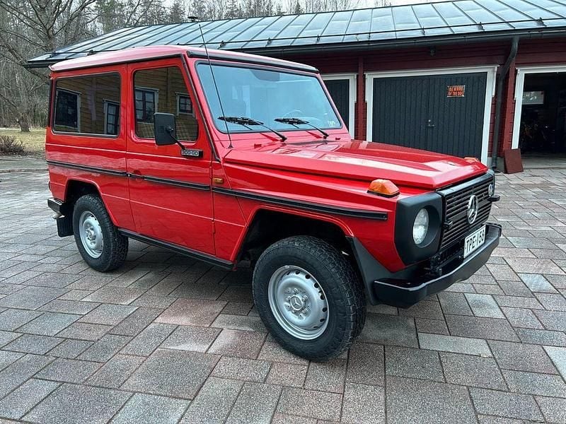 Gebraucht Mercedes G300 88 PS (64 kW) 1981 Rot SUV