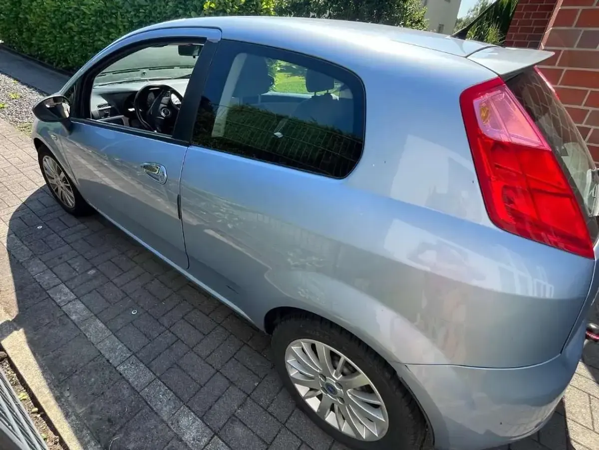 Gebraucht Fiat Grande Punto Active 95 PS (69 kW) 2006 Blau Kleinwagen