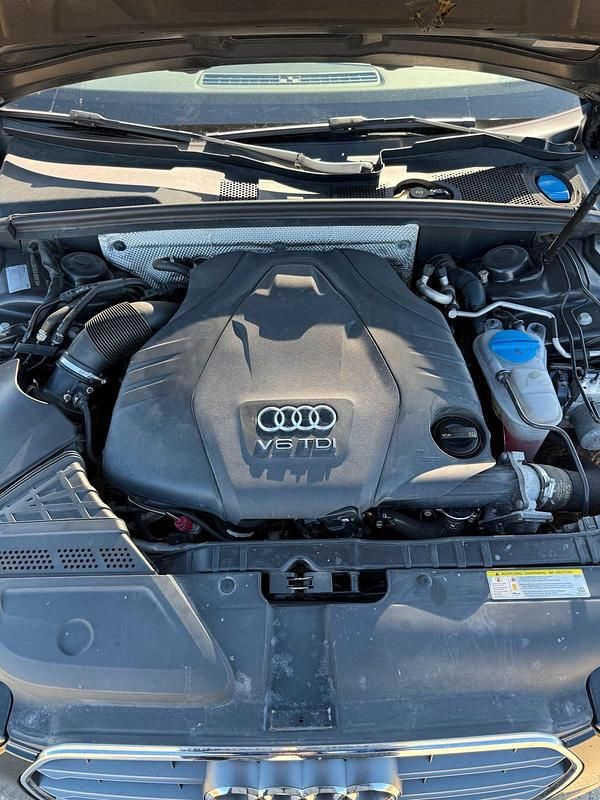 Gebraucht Audi A4 Ambiente 245 PS (180 kW) 2014 Schwarz Kombi