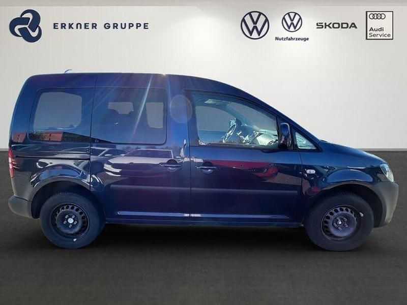 Gebraucht VW Caddy 102 PS (75 kW) 2014 Night blue metallic Van / Kleinbus