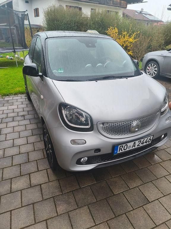 Gebraucht Smart ForFour 71 PS (52 kW) 2014 Silber Kleinwagen