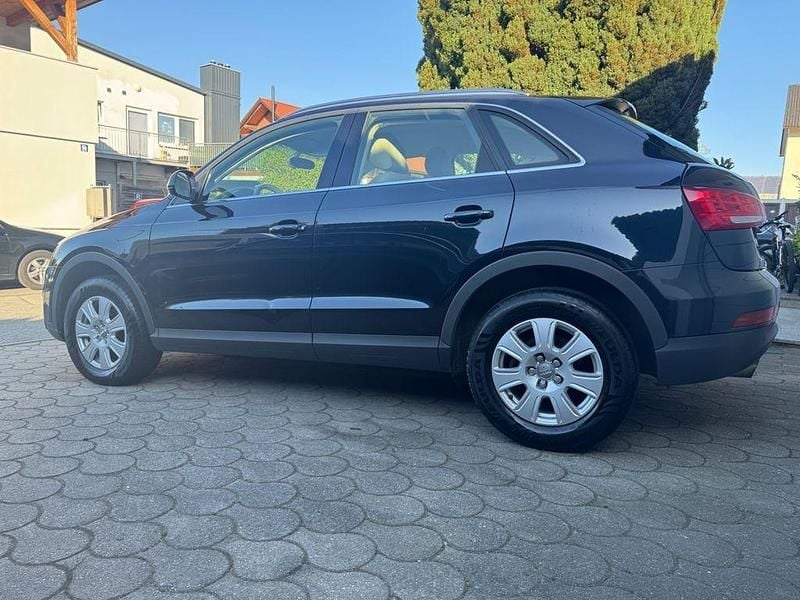 Second-hand Audi Q3 170 CP (125 kW) 2013 Albastru SUV