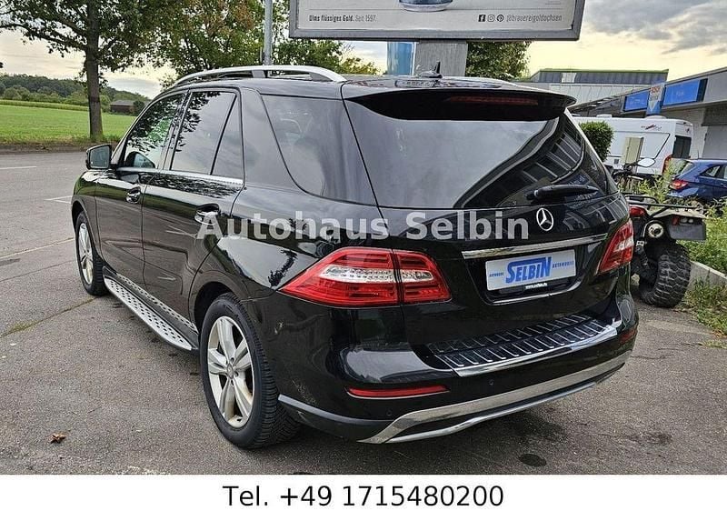 Gebraucht Mercedes ML350 258 PS (189 kW) 2014 Schwarz SUV