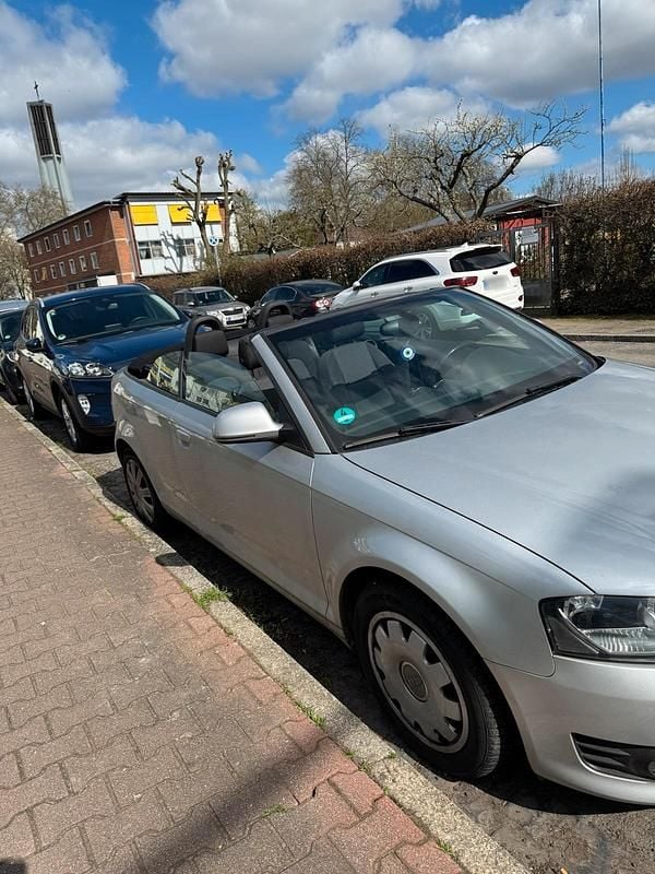 Gebraucht Audi A3 Cabriolet 102 PS (75 kW) 2010 Silber Cabrio