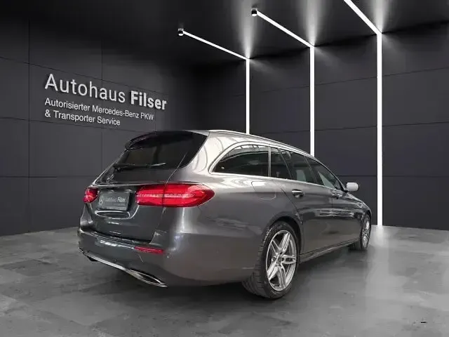Gebraucht Mercedes E400 AMG 333 PS (244 kW) 2017 Grau Limousine