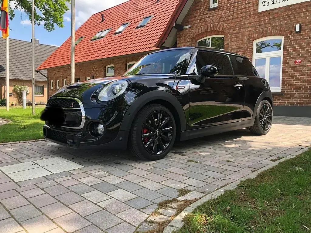 Gebraucht Mini John Cooper Works 192 PS (141 kW) 2016 Schwarz Kleinwagen