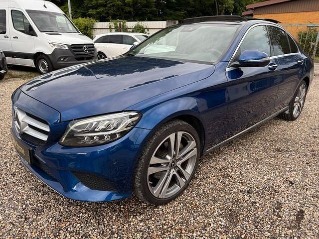 Blau Gebraucht 2020 Mercedes C200 Exclusive Limousine | 24.871 € (Etwas zu teuer) - Bild 1/4