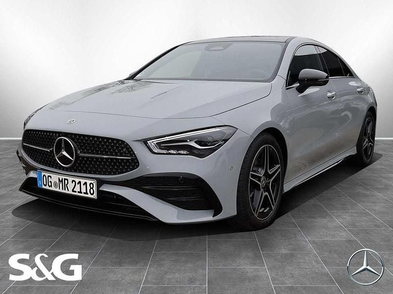 Manufaktur lack manufaktur ... Gebraucht 2025 Mercedes CLA180 AMG Limousine | 39.439 € (Fairer Preis) - Bild 1/4