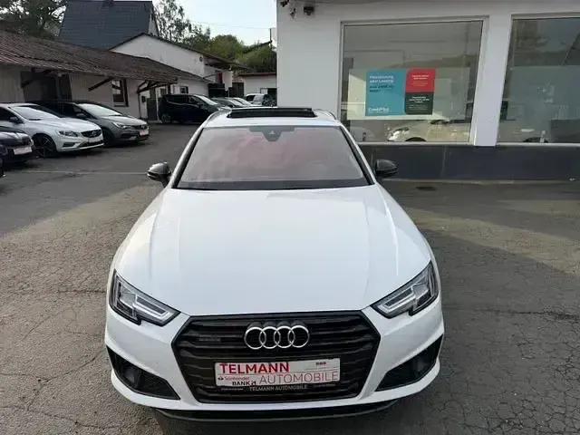 Gebraucht Audi A4 Sport 190 PS (139 kW) 2019 Weiß Kombi