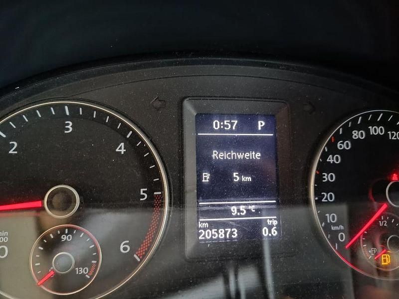 Gebraucht VW Caddy Maxi S 102 PS (75 kW) 2016 Braun Van / Kleinbus