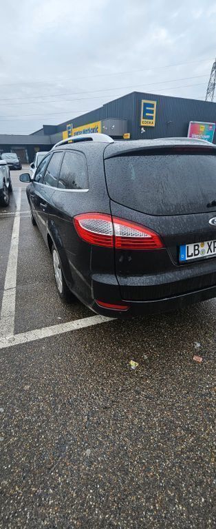 Gebraucht Ford Mondeo 163 PS (119 kW) 2010 Schwarz Kombi