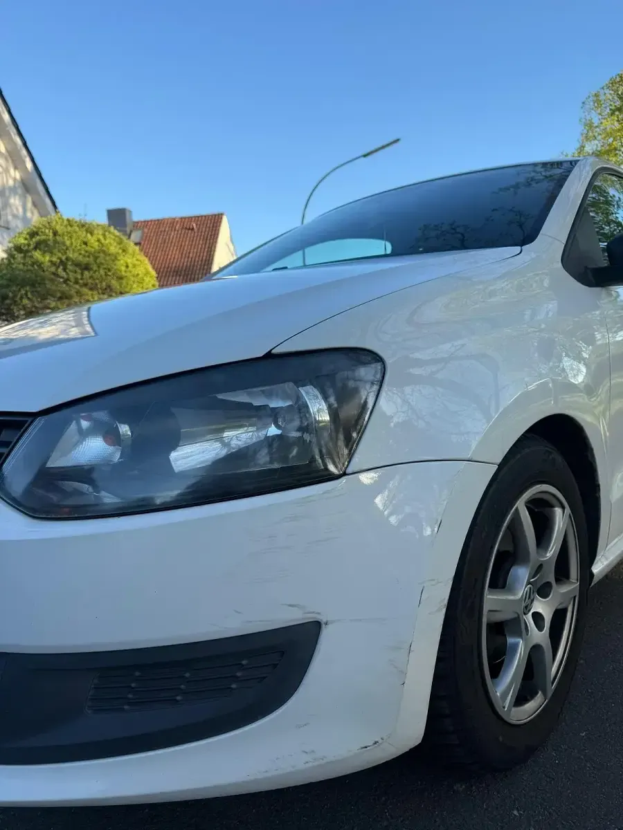 Second-hand VW Polo 85 CP (62 kW) 2010 Alb Hatchback