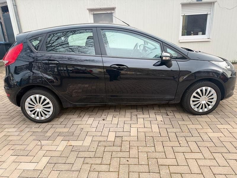 Gebraucht Ford Fiesta Trend 82 PS (60 kW) 2009 Schwarz Kleinwagen