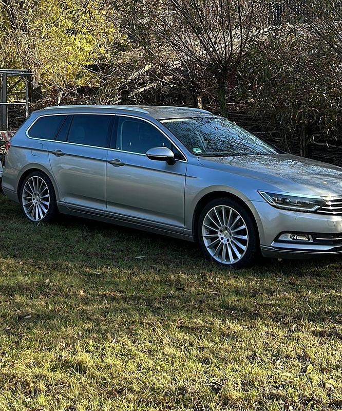 Gebraucht VW Passat 150 PS (110 kW) 2014 Silber Kombi