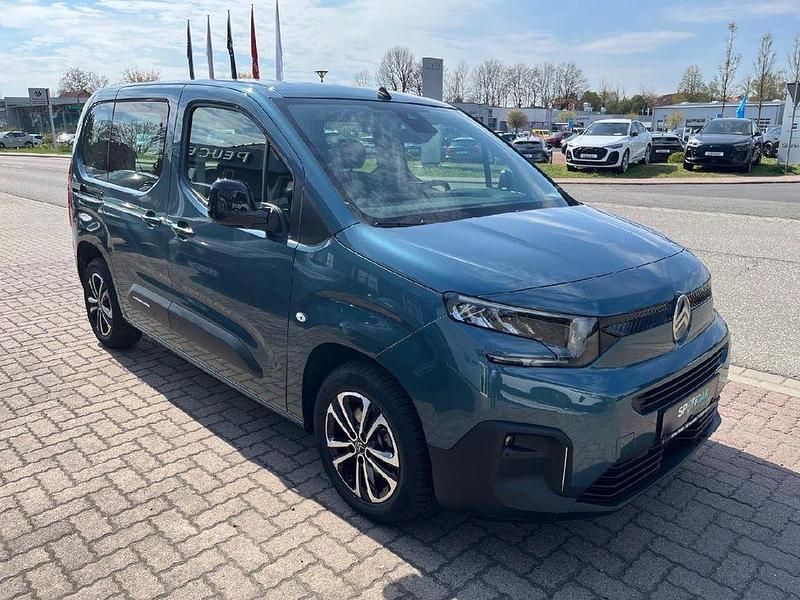 Gebraucht Citroën Berlingo 110 PS (80 kW) 2024 Kiamablau Van / Kleinbus