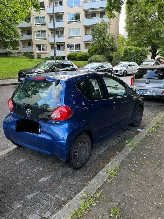 Gebraucht Toyota Aygo 68 PS (50 kW) 2008 Blau Kleinwagen