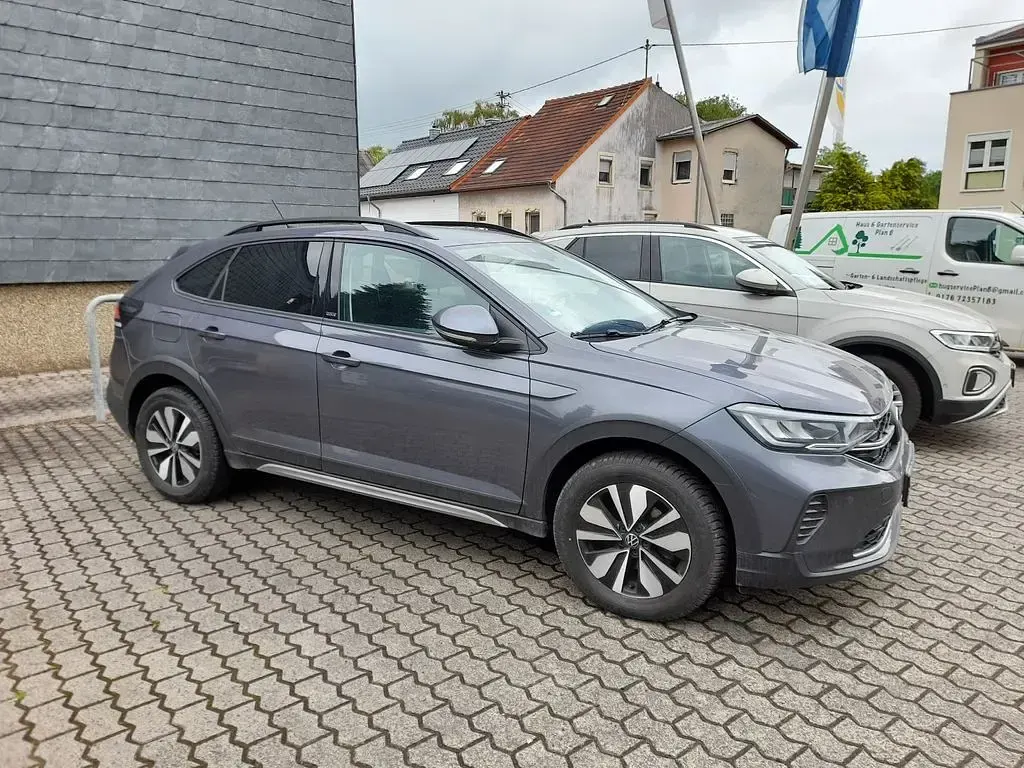 Gebraucht VW Taigo Move 95 PS (69 kW) 2024 Grau SUV