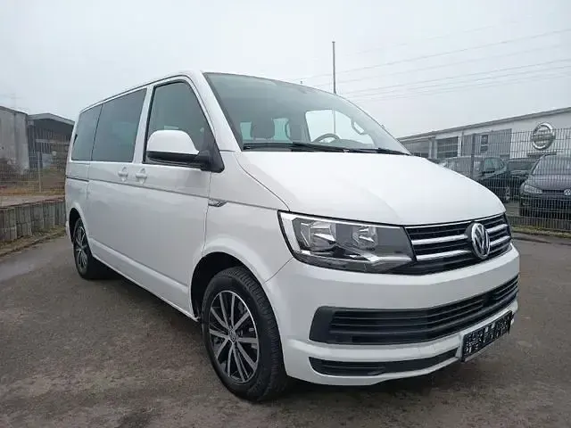 Używany VW Multivan Comfortline 199 KM (146 kW) 2019 Andere Minivan