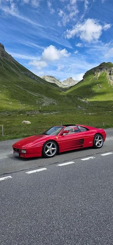 Second-hand Ferrari 348 295 CP (216 kW) 1993 Roșu Cabrio
