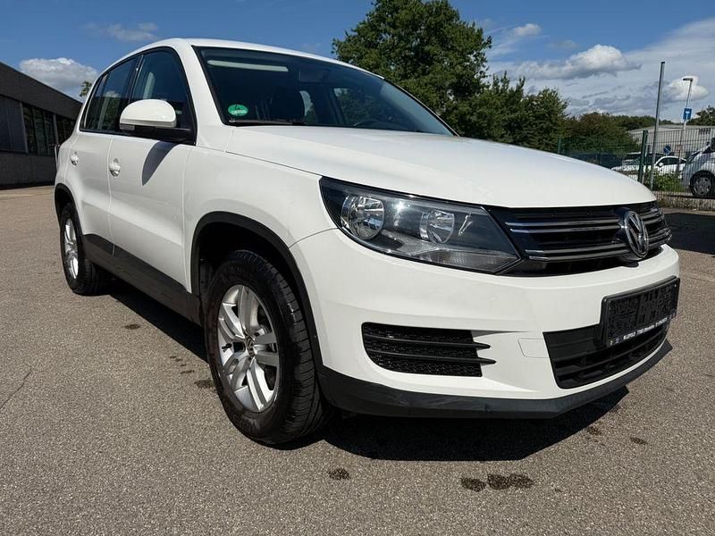 Weiß Gebraucht 2012 VW Tiguan Trendline SUV | 8.600 € (Fairer Preis) - Bild 1/4