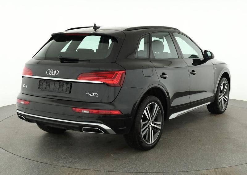 Gebraucht Audi Q5 S-Line 204 PS (150 kW) 2023 Mythosschwarz metallic SUV