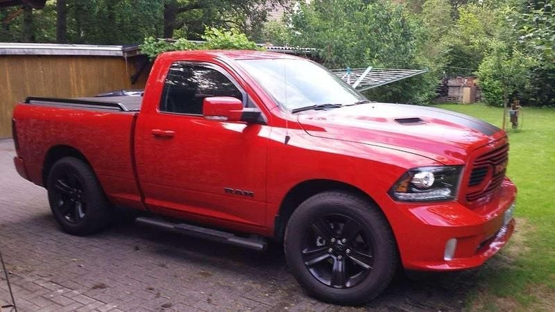 Rot Gebraucht 2022 Dodge Ram Abholung | 42.500 € (Superpreis) - Bild 1/4