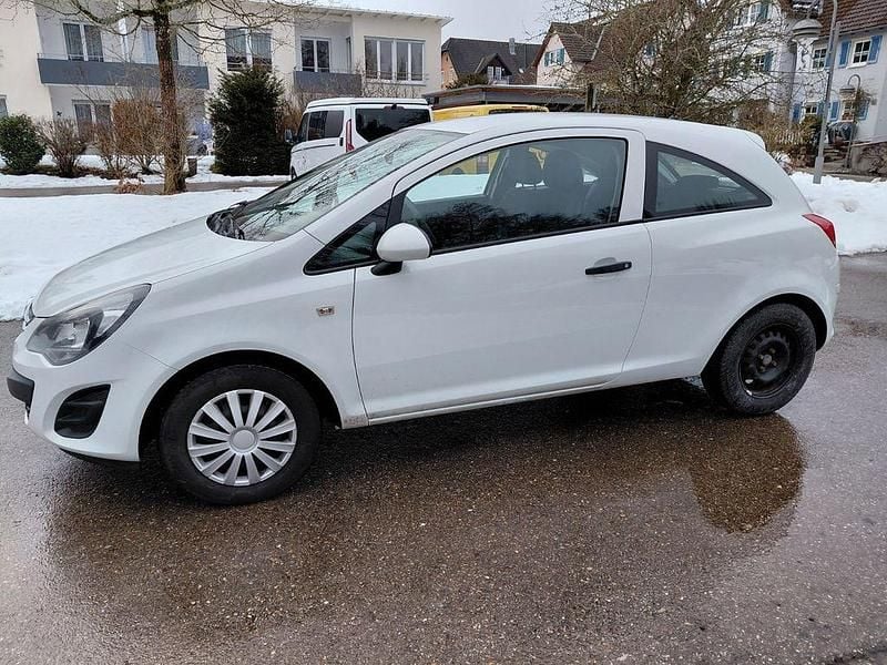 Gebraucht Opel Corsa Color Edition 69 PS (50 kW) 2014 Weiß Kleinwagen