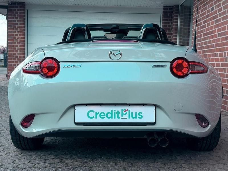 Gebraucht Mazda MX5 Exclusive-Line 131 PS (96 kW) 2015 Weiß Cabrio