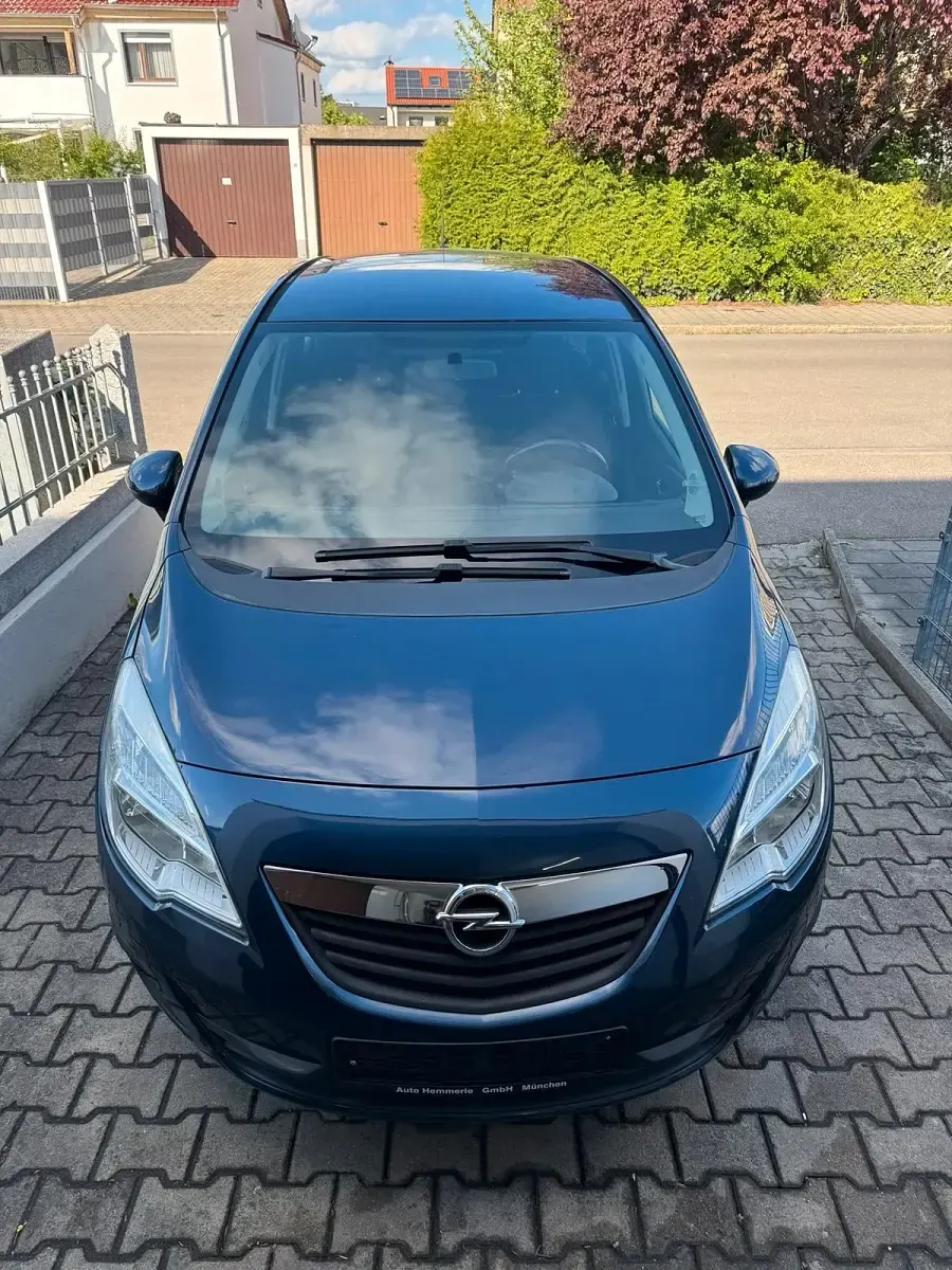 Używany Opel Meriva 95 KM (69 kW) 2011 Niebieski Minivan