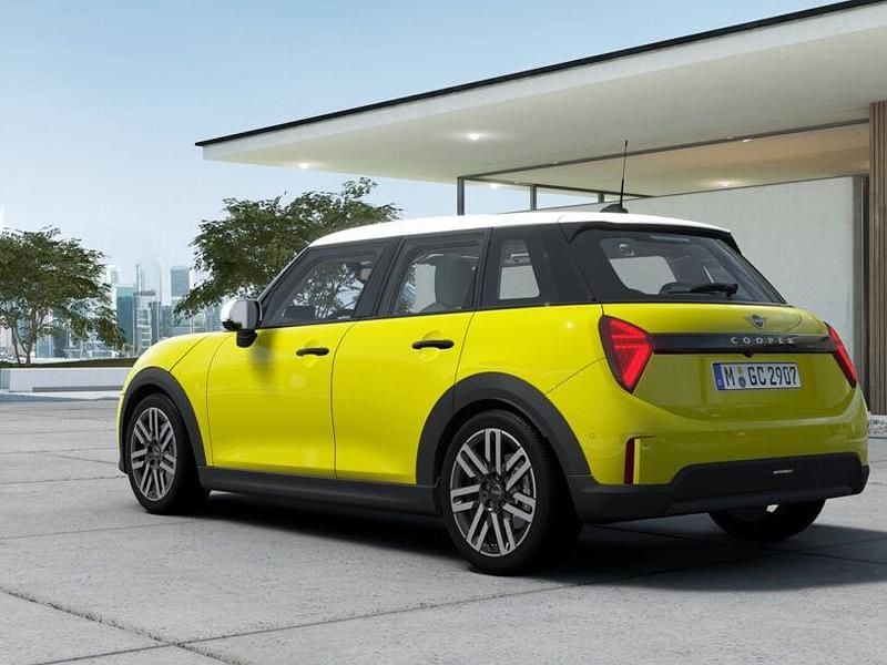 Gebraucht Mini Cooper Classic 156 PS (114 kW) 2024 Sunny side yellow (gelb) Kleinwagen