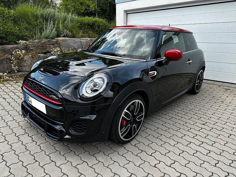 Schwarz Gebraucht 2021 Mini John Cooper Works Chili Kleinwagen | 26.500 € (Guter Preis) - Bild 1/4