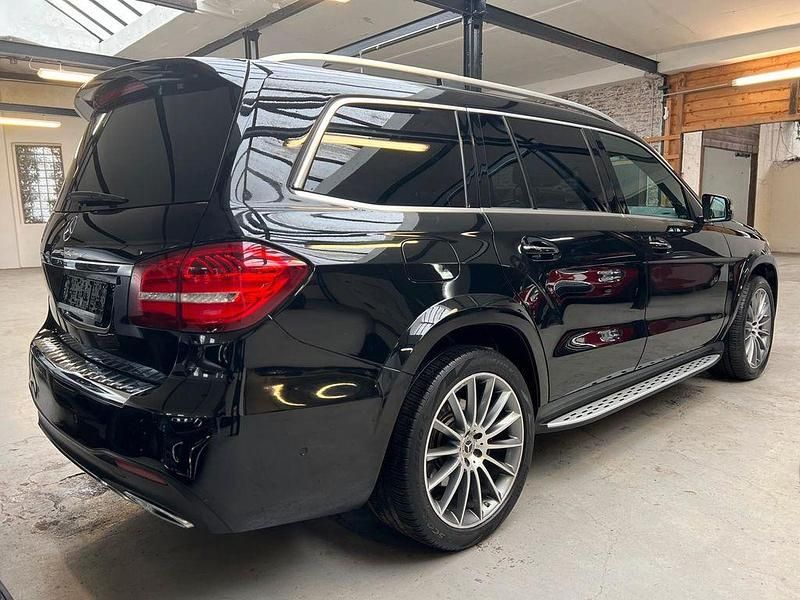 Gebraucht Mercedes GLS350 AMG line 284 PS (208 kW) 2017 Schwarz SUV