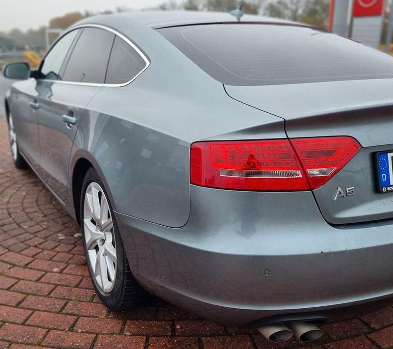 Używany Audi A5 Sportback 170 KM (125 kW) 2011 Szary Hatchback