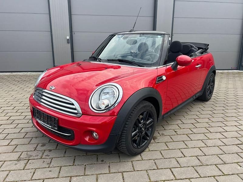 Gebraucht Mini Cooper Cabriolet Chili 122 PS (89 kW) 2014 Rot Cabrio