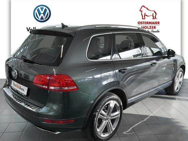 Gebraucht VW Touareg Exclusive 245 PS (180 kW) 2013 Grau metallic SUV