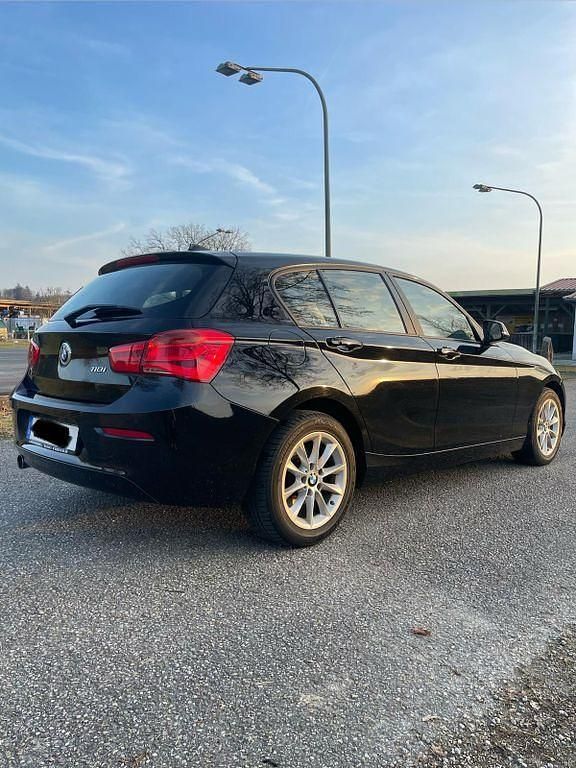 Gebraucht BMW 118 136 PS (100 kW) 2018 Schwarz Kleinwagen