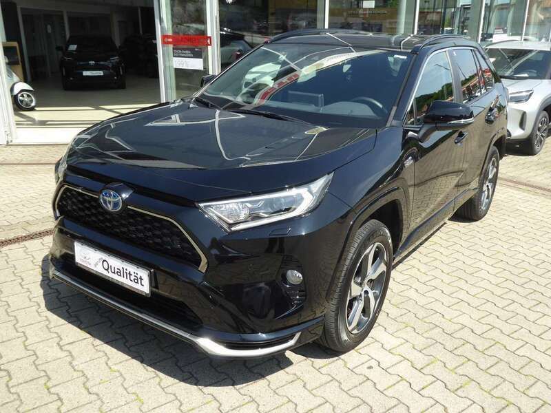 Tiefschwarz Gebraucht 2022 Toyota RAV4 Hybrid SUV | 36.990 € (Superpreis) - Bild 1/4