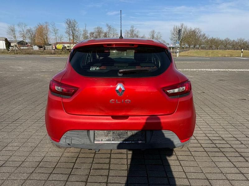 Gebraucht Renault Clio IV Expression 73 PS (53 kW) 2014 Rot Limousine