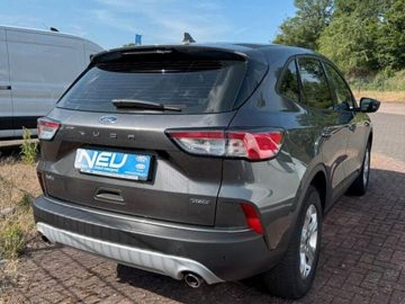 Gebraucht Ford Kuga Cool & Connect 152 PS (111 kW) 2022 Grau SUV