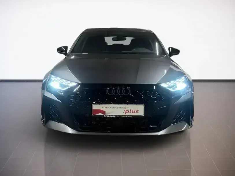 Gebraucht Audi RS3 Sportback Ambiente 400 PS (294 kW) 2025 Grau Kleinwagen