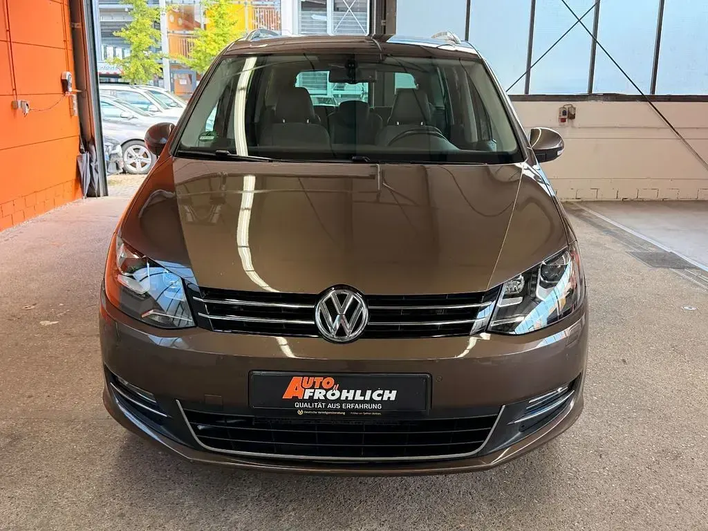 Gebraucht VW Sharan Highline 200 PS (147 kW) 2011 Toffee/graciosabraun Van / Kleinbus