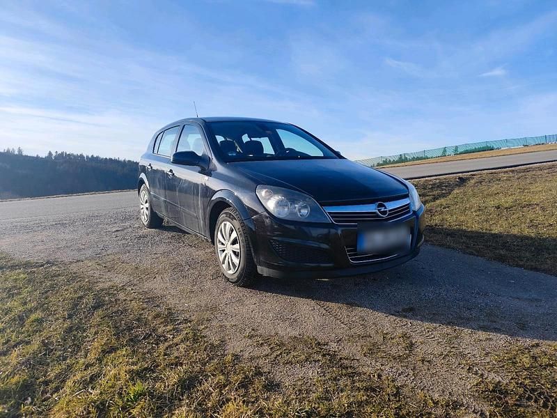 Gebraucht Opel Astra 116 PS (85 kW) 2007 Schwarz Kleinwagen