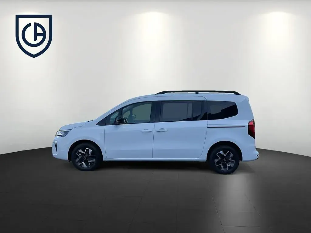 Neu Nissan Townstar Tekna 131 PS (96 kW) 2026 Weiß Van / Kleinbus