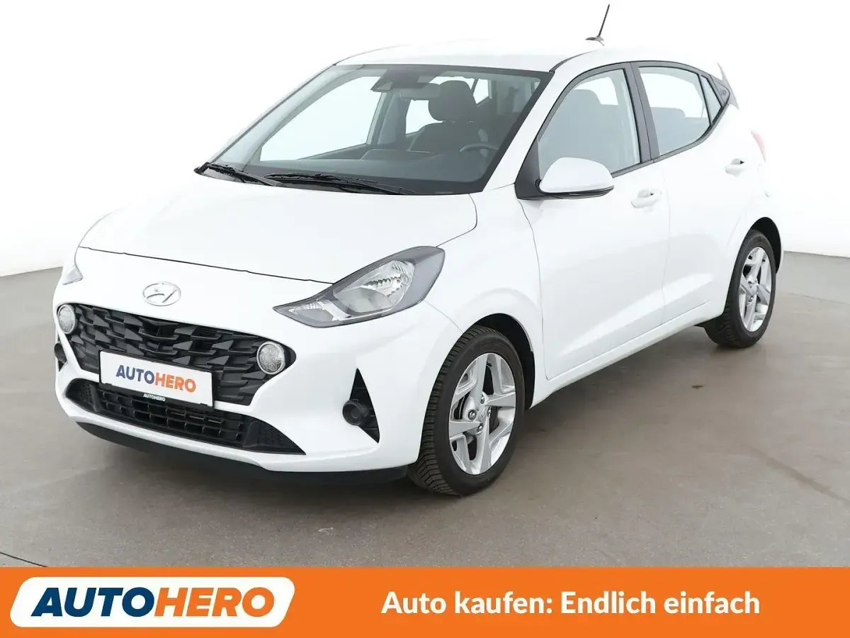 Gebraucht Hyundai i10 Trend 84 PS (61 kW) 2022 Kleinwagen