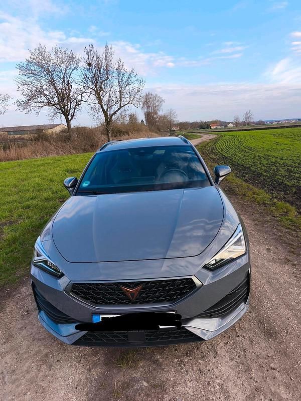 Gebraucht Cupra Leon 245 PS (180 kW) 2021 Grau Kombi