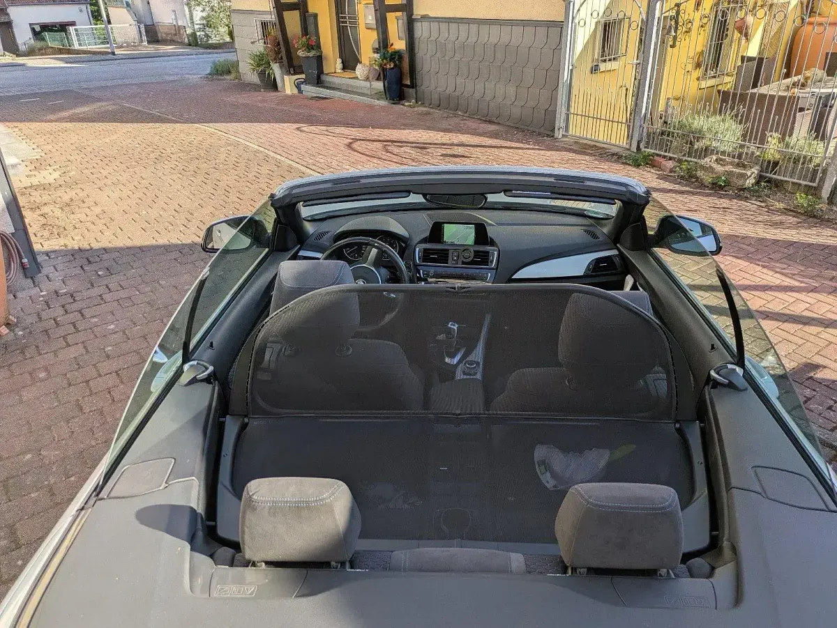 Gebraucht BMW 218 M Sport 136 PS (100 kW) 2016 Weiß Cabrio